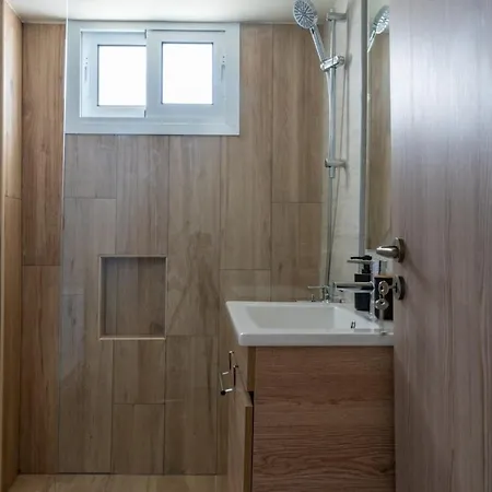 Mosaic - 1 Bedroom In