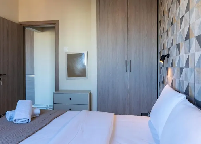 Mosaic - 1 Bedroom In Apartment Larnaka